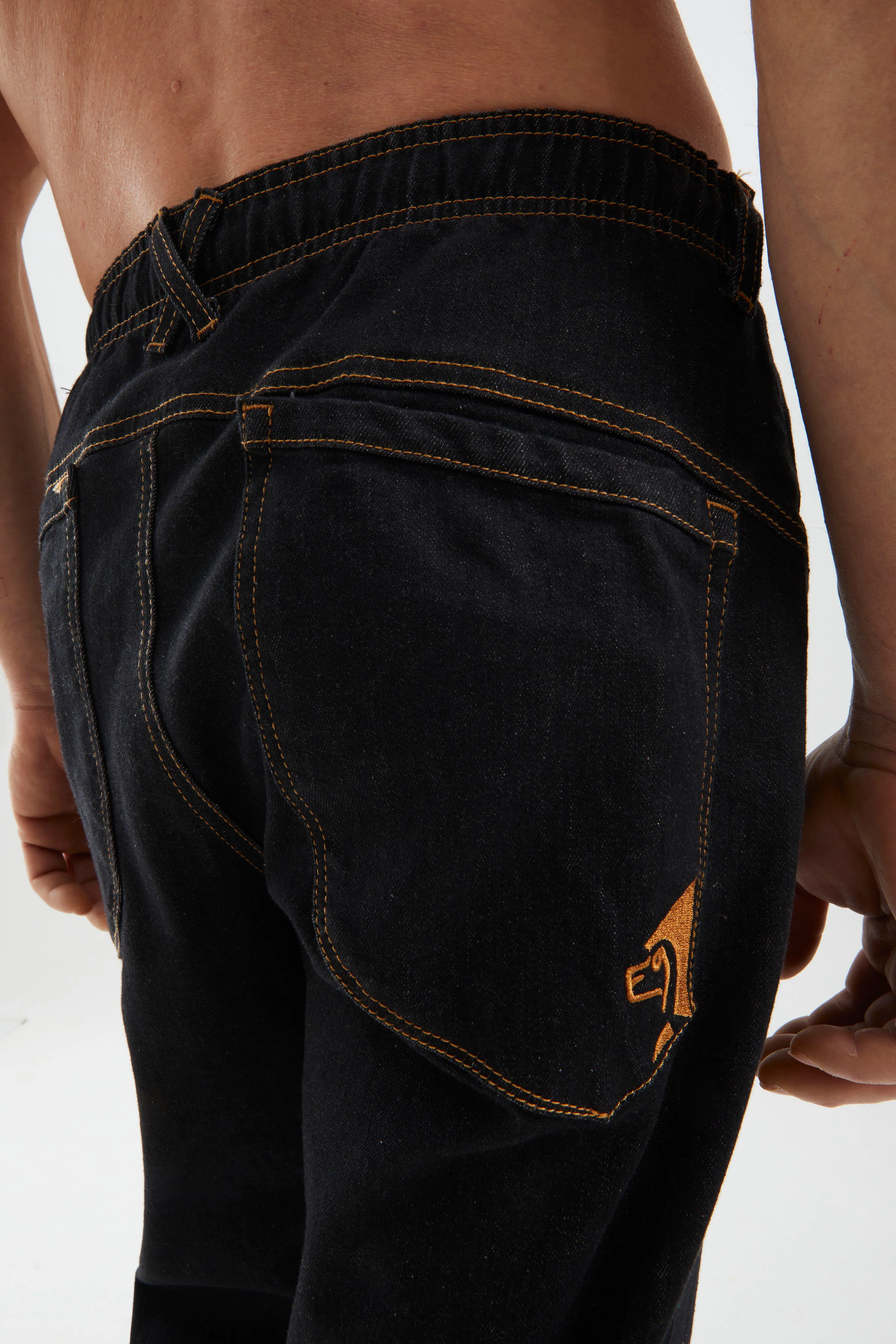 APE9 DENIM - Image 3
